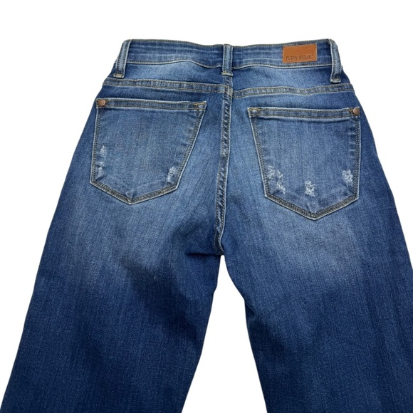 Judy Blue Relaxed Fit Distressed Blue Jeans - Picture 5 of 14